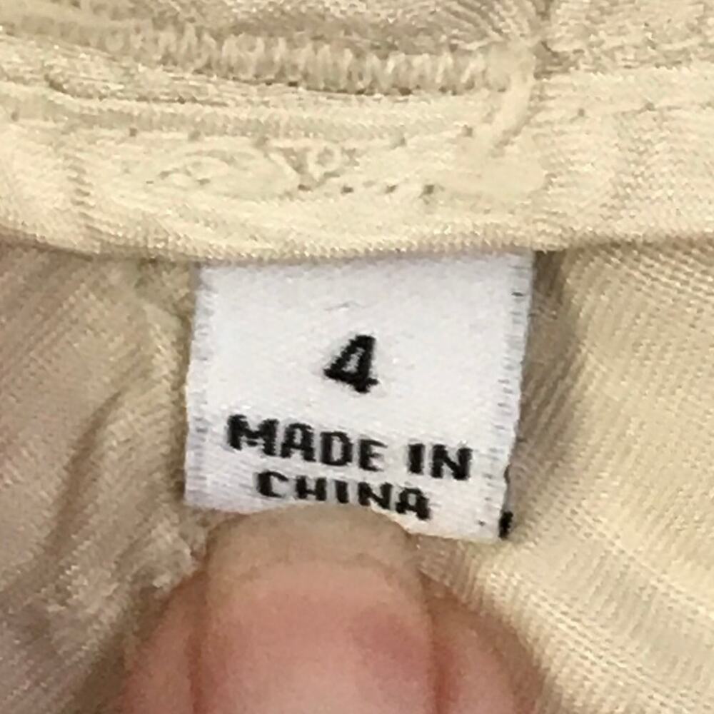Johnny Was Shorts Size 4 Womens Cargo Embroidery Bohemian Beachy Southwest - Picture 3 of 13